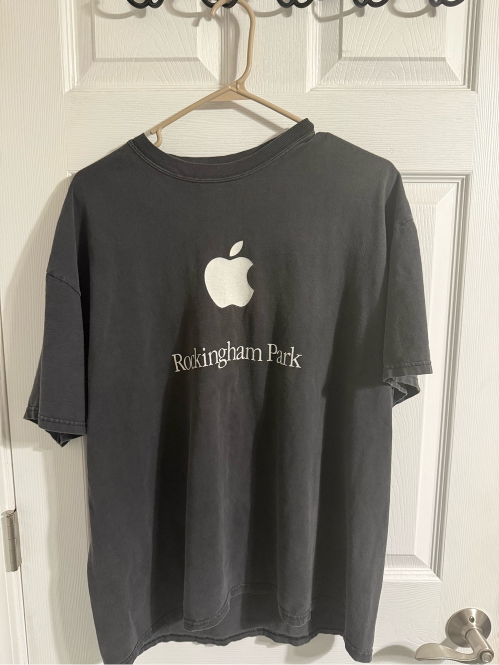 Apple Black Vintage Tee(Balenciaga OG)